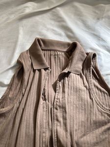 Ribbed Zip-Up Polo Top