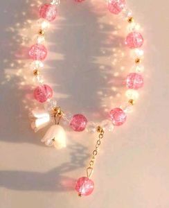 Pink Beaded white floral Bracelet