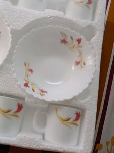 Cup And Bowl Set ( Snack Server)