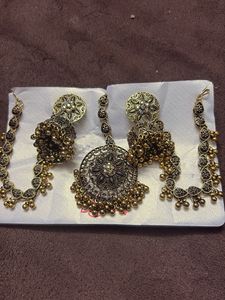 Elegant Jhumka Earring Set