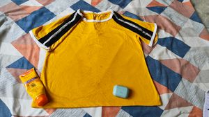 Women's T-Shirts yellow 💛