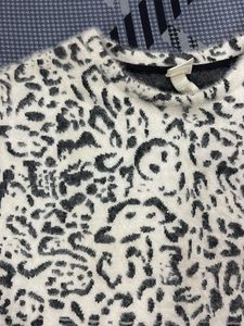 white abd black cheetah print sweatshirt
