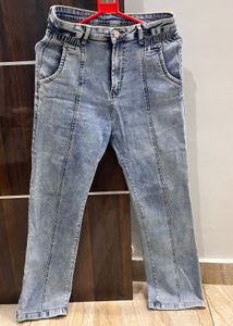 Stylish DESTIN Denim jeans 💙