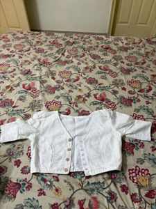 White hakkoba print blouse