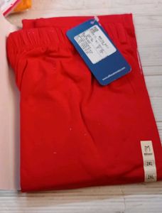 Alfassa Premium Red Leggings