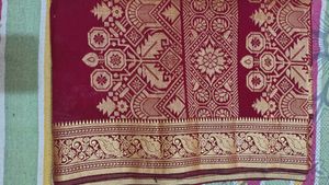 Elegant Maroon &amp; Gold Woven Saree