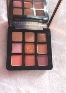 Myglamm Manish Malhotra 9 In 1 Eyeshadow palette