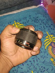 Vivitar 28-70mm f/3.4-4.8 MC Macro Lens