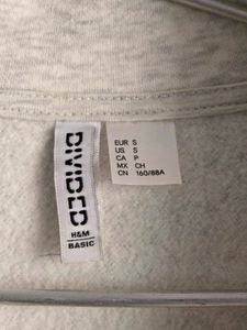 H&amp;M Beige Cropped Oversized Sweatshirt