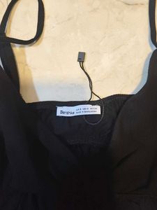 BERSHKA Elegant Black Spaghetti Strap Top