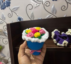 Crocheted Flower Bouquet keychain