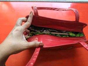 Red Patent Handbag with Rhinestones