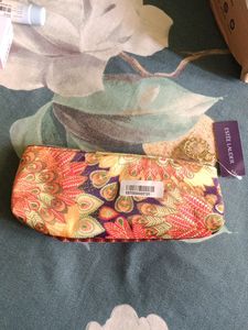 Estee Lauder Pouch
