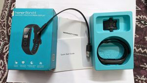 Honor Band 4 With Original Charger And Box