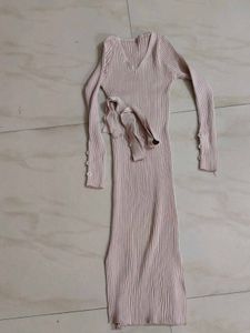 Ribbed V-Neck Midi Dress with Belt
