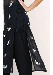 Black Embroidered Kurta Set with Sheer Sleeves Siz
