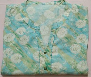 Beautiful Teal &amp; Green Floral Kurta