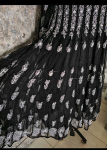 Elegant Black Embroidered Kurta