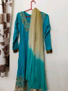 Elegant Teal Kurta with Gold Embroidery