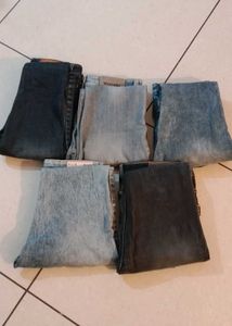 Bundle of 5 Pairs Jeans