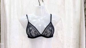 11258. Black Lace Bralette