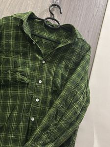 Green Plaid Button-Up Shirt