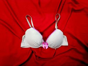 🇳🇿💫🎀Pretty Mauva Bra with Pink Lace Trim