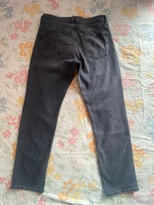 Men's Black Straight Fit Jeans