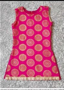 Elegant Pink patiala Kurta with Gold Print wit