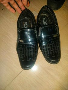Black Patent Heeled Shoes 11 number