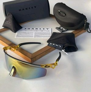 OAKLEY SUNGLASSES*( HIGH QUALITY COPY)
