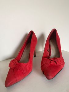 Vibrant Red Suede Bow Pumps