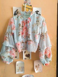 🌸Chic Floral Balloon Sleeve Blouse🌸