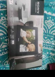 Sony S-Frame Digital Photo display