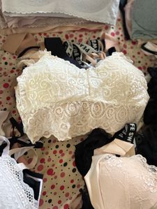 Bralettes all sizes (50 pcs)