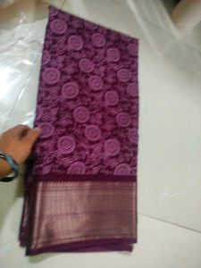 new Purple Printed Saree