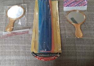 Hair Comb And Vanity Mirror Set