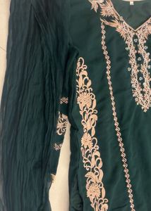 Elegant Emerald Kurta Set with Dupatta