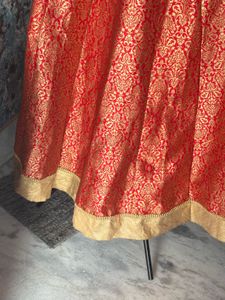 benarasi skirt
