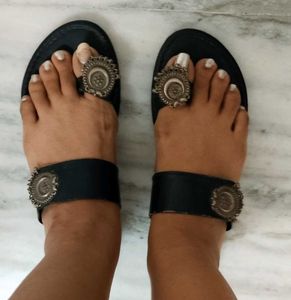 sandals/chappals