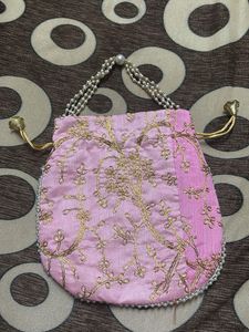 Elegant Pink Embroidered Clutch