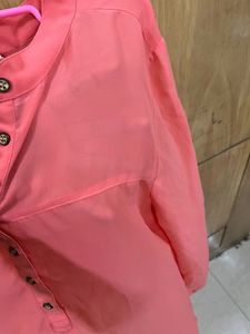 PRETTY CORAL PEACH TOP