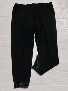 Black Relaxed skin Fit Pants