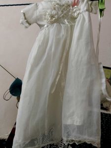 New born Baby Girls  Gown &amp; Bonnet Set