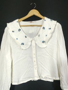 Floral Embroidered Peter Pan Collar Blouse