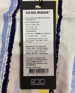VERO MODACurve Women Casual Stripes WhiteShirt