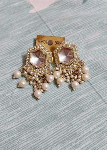 Elegant Pearl &amp; Crystal Drop Earrings