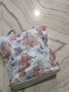 Stylish Floral Tote Bag