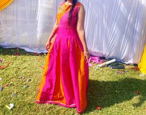 One Pics Ethnic Gown 🧡