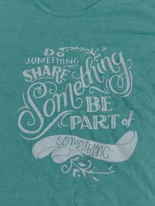 A turquoise/teal T-shirt